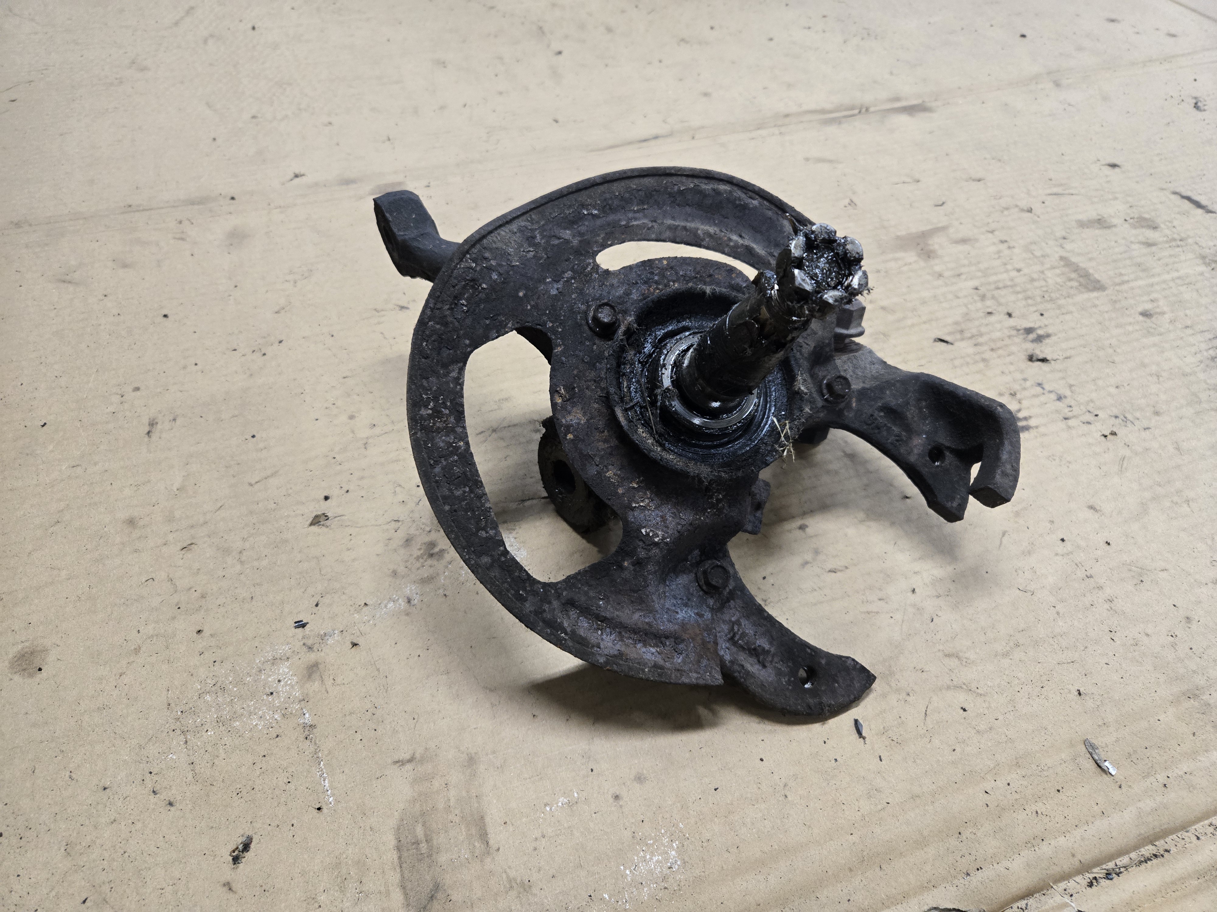 18060553, Knuckle GM part