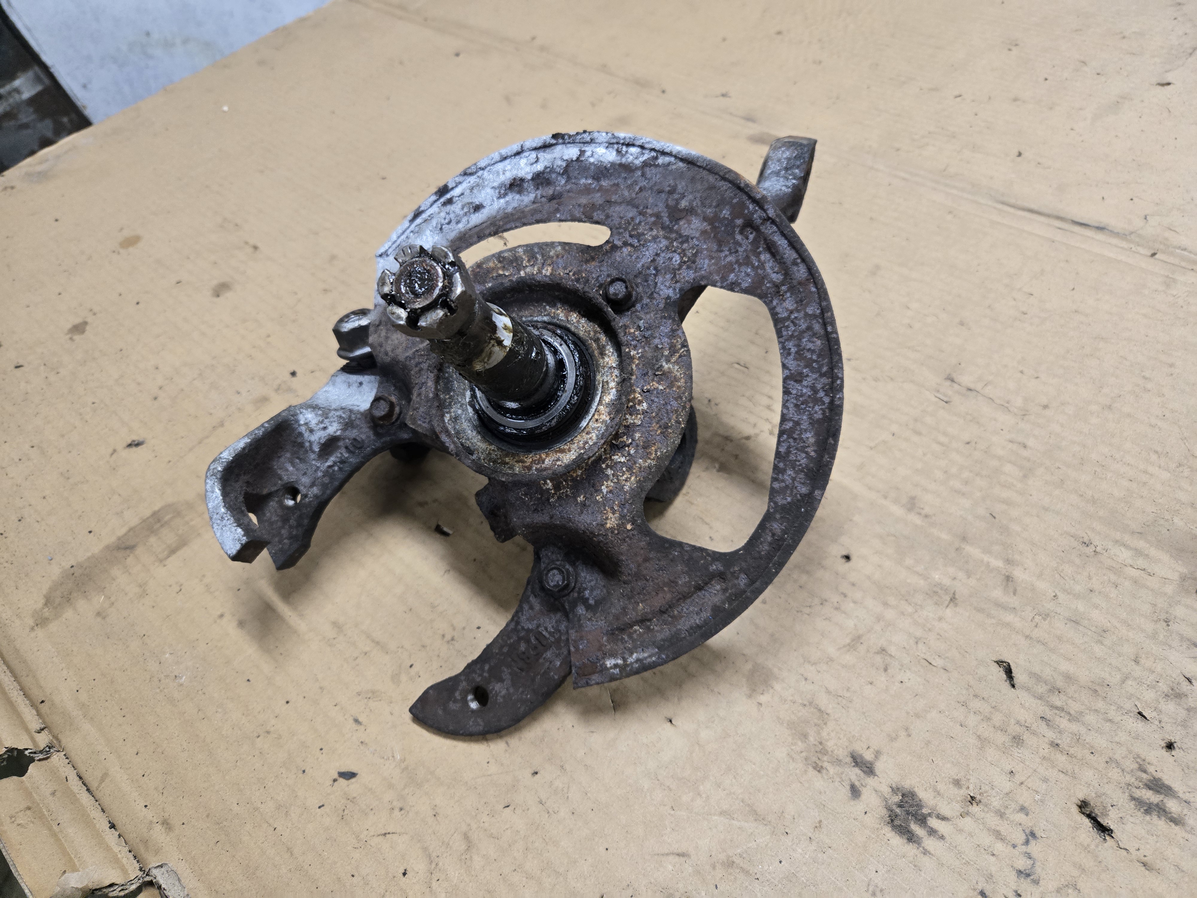 18060554, Knuckle GM part