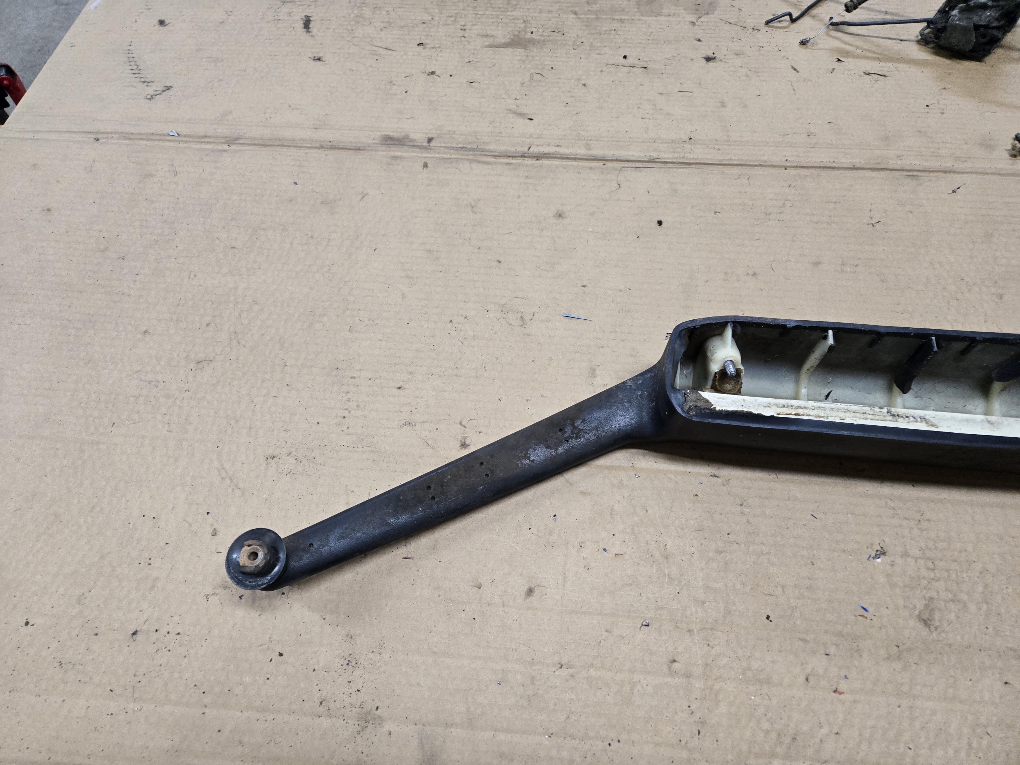 20452452, Armrest GM part